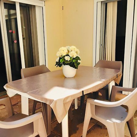 Le Cocon Setois, Clim, Patio Et Garage Pour Vehicule Type Golf, Linge De Lit Et Serviettes Inclus 세테 외부 사진